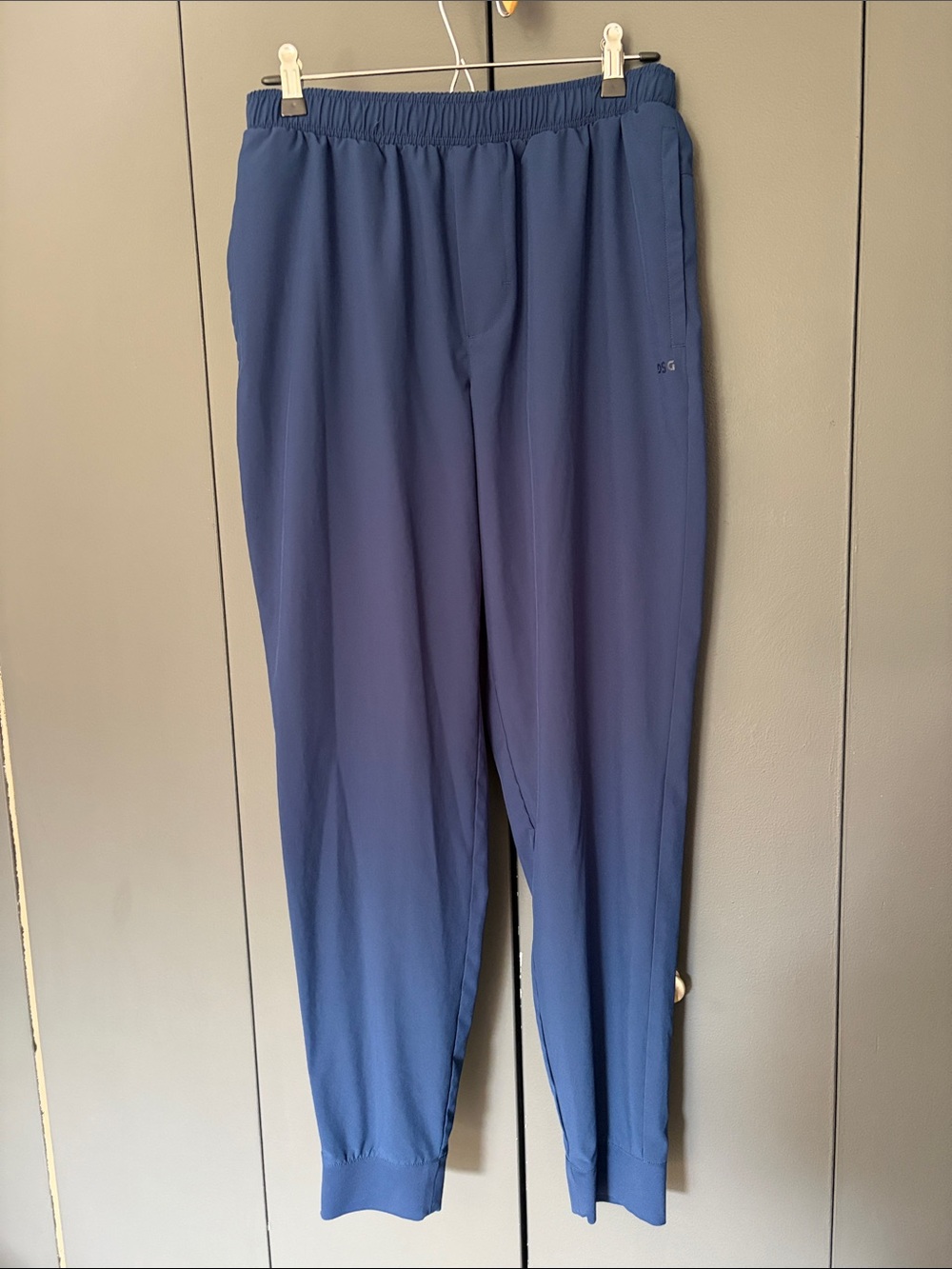 DSG Men's Navy Blue Athletic Jogger Pants, size small